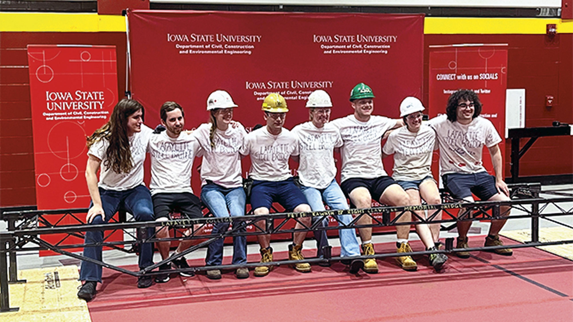 Steel bridge takes second